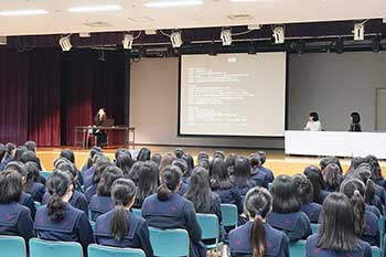 卒業生の話を聞く会